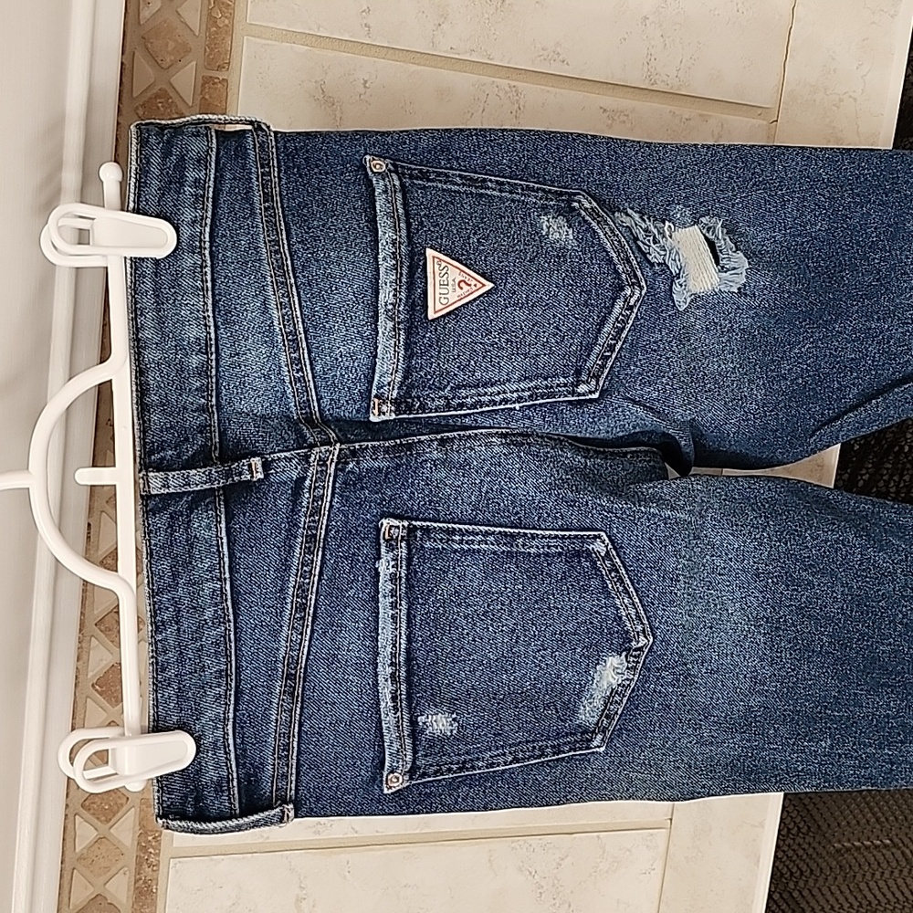 π GUESS 1981 Ripped Skinny Jeans π - Picture 14 of 16
